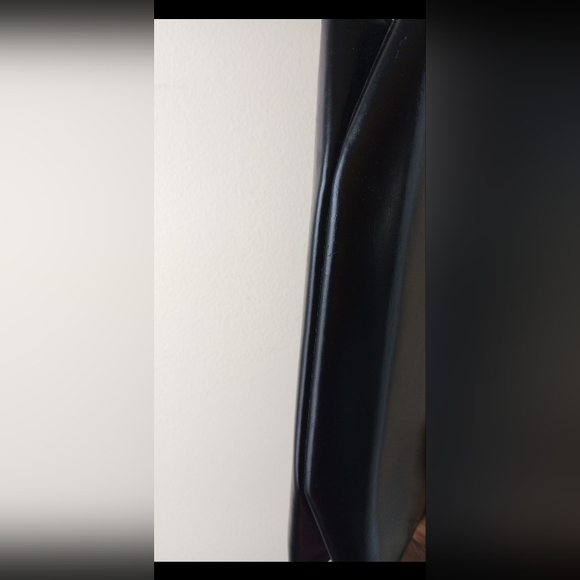 Vintage Black Handbag - Picture 6 of 6